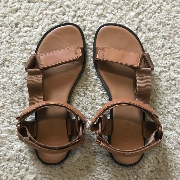 vince parks sandals